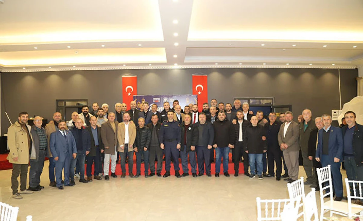 Hendek'te Muhtarlar İftarda Bir araya geldi