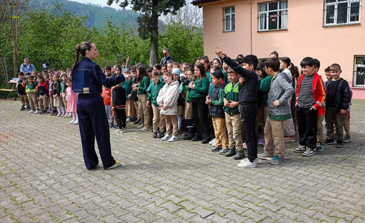 Hendek&rsquo;te Okul Bah&ccedil;esi Su M&uuml;fettişlerinin Eğitim Alanına D&ouml;n&uuml;şt&uuml;