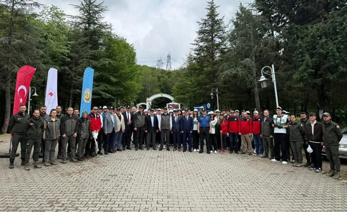 Hendek&rsquo;te &ldquo;Orman Benim&rdquo; Etkinliğiyle Doğaya Sahip &Ccedil;ıkıldı