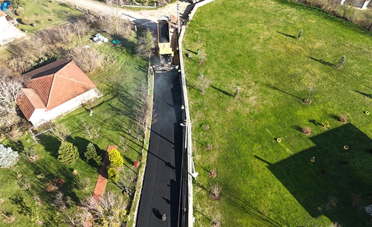 Kayalar Memduhiye&rsquo;nin Yolları Yenileniyor