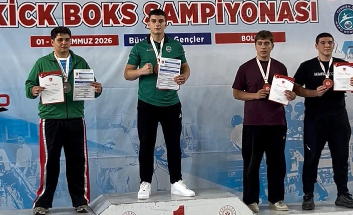 Kick Boksta B&uuml;y&uuml;kşehir R&uuml;zg&acirc;rı: 3 T&uuml;rkiye Şampiyonluğu