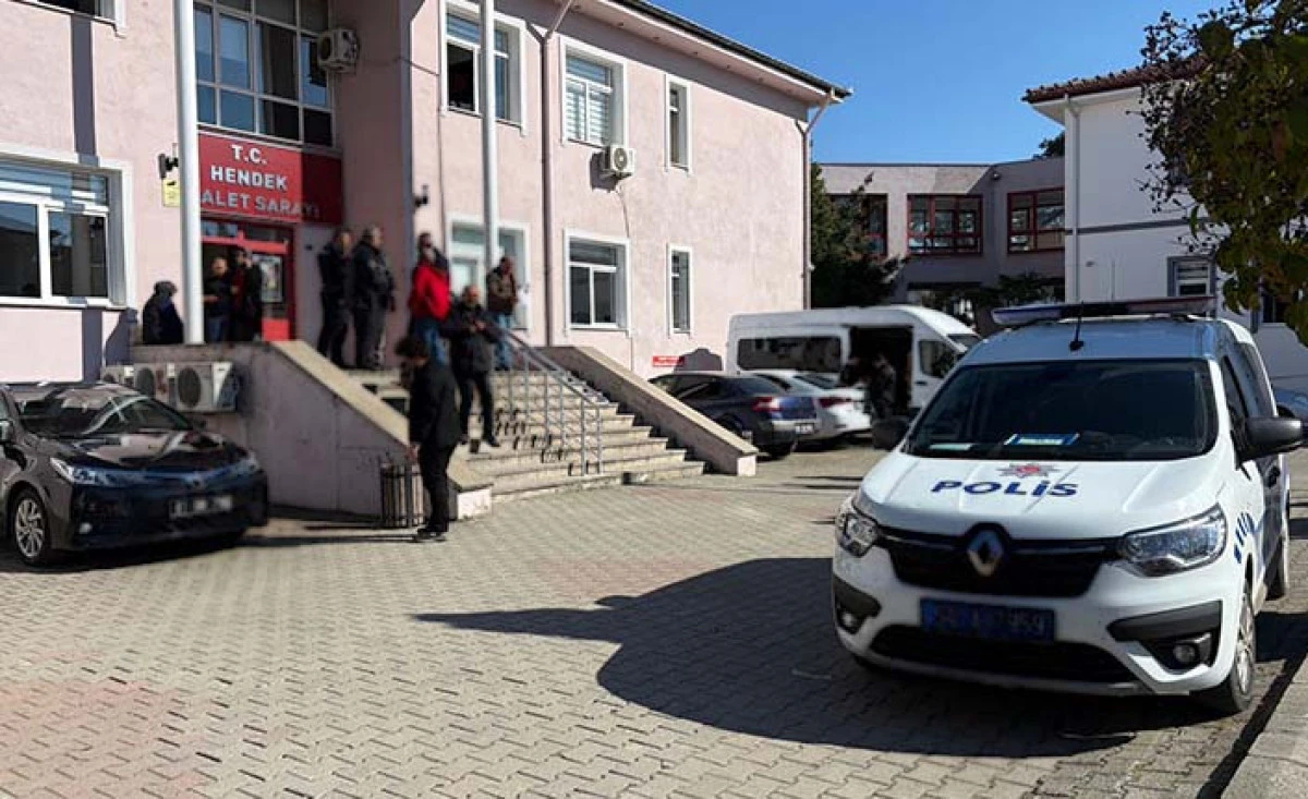 Merakla Beklenen Dava Ertelendi, Tutuklu Yargılanacaklar