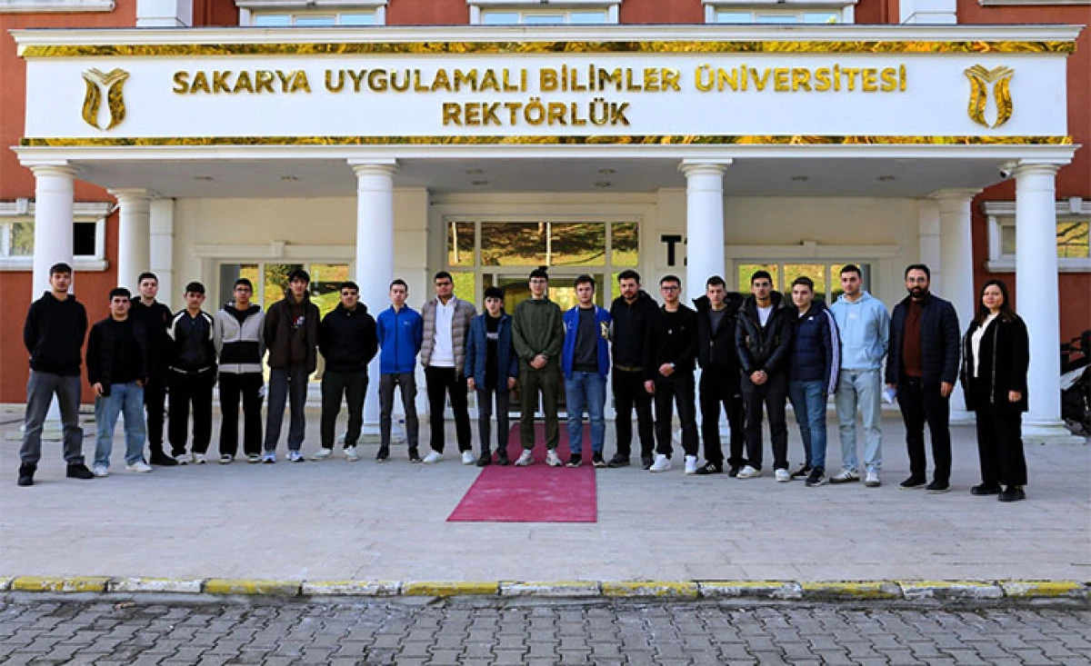 Meslek Lisesi &Ouml;ğrencileri SUB&Uuml;&rsquo;n&uuml;n İmk&acirc;nlarını Tanıdı