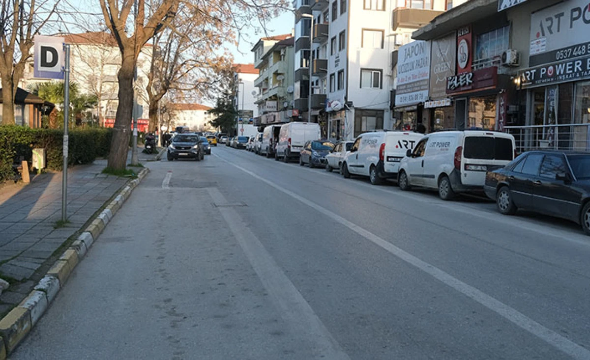 Mimar Sinan Caddesi&rsquo;nde Ters Y&ouml;ne Park Eden Ara&ccedil;lara Zabıta Denetimi