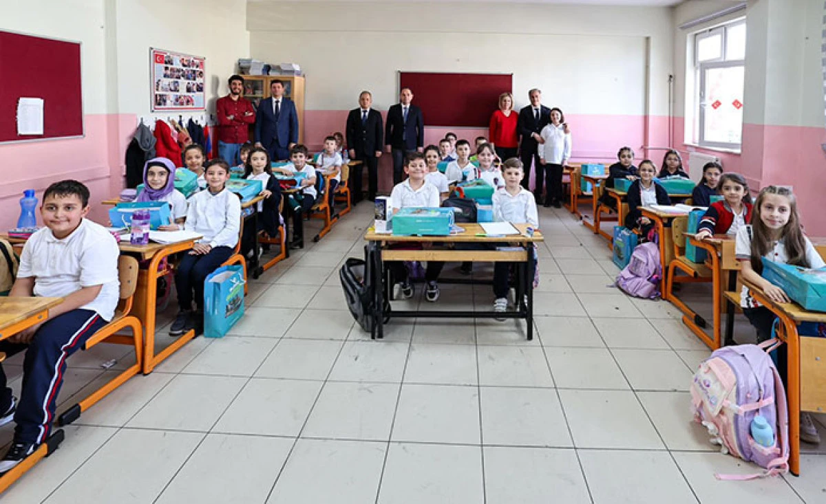 Minik Ravza Arkadaşlarına Verdiği ‘Yusuf Alemdar’ı Getireceğim’ Sözünü Tuttu