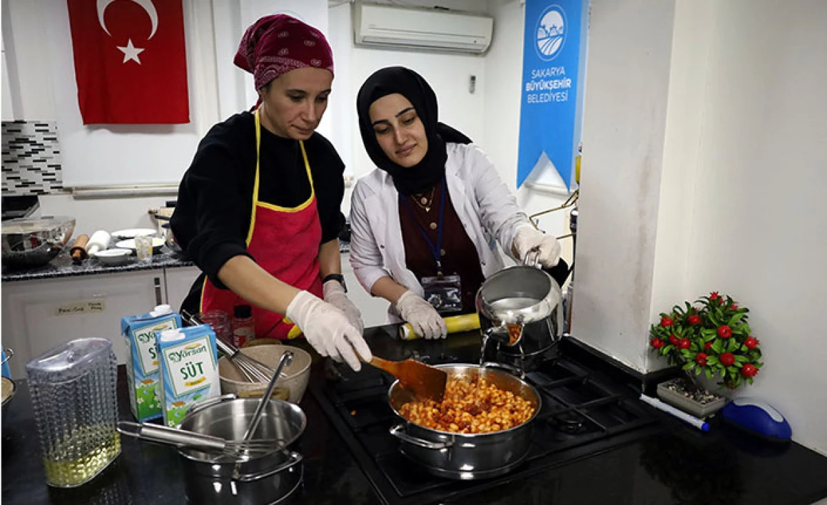 Ramazan&rsquo;ın Geleneksel Lezzetleri SAMEK Mutfağında Hazırlandı