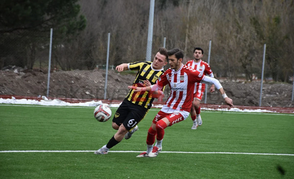  Rasimpaşaspor Sahasında 1.Puan&rsquo;a Razı oldu