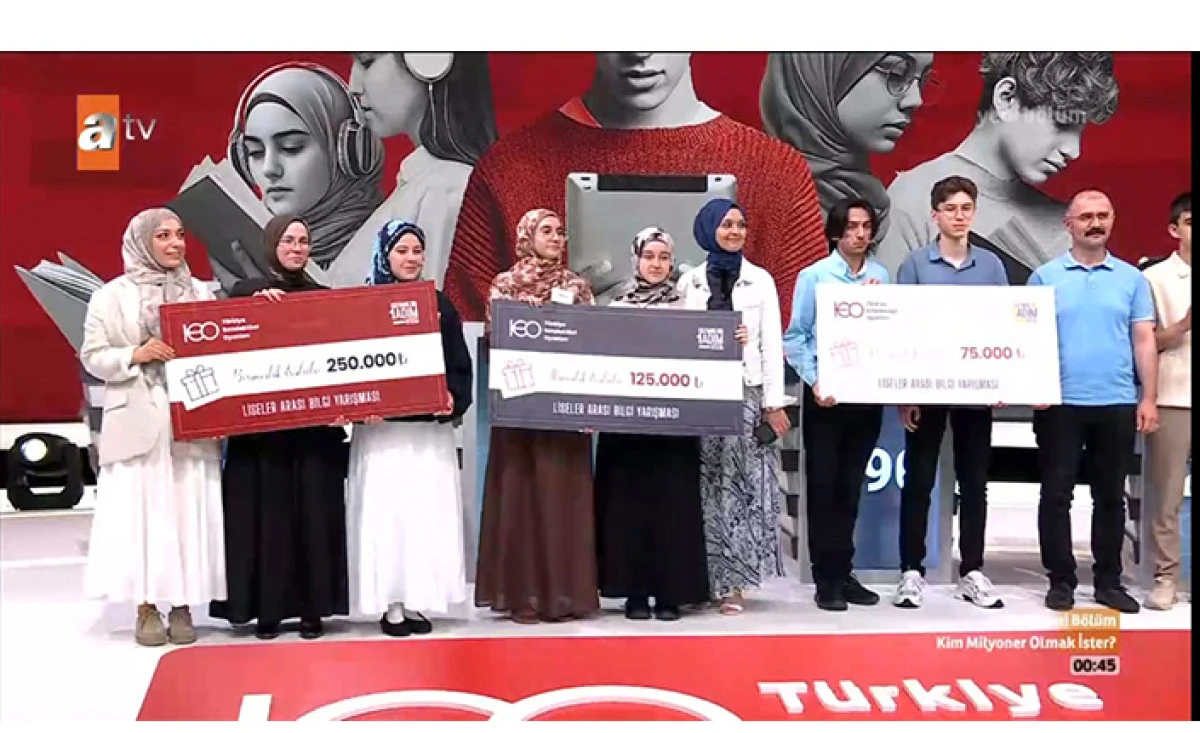 Sakaryalı &Ouml;ğrenciler T&uuml;rkiye Entelekt&uuml;el Oyunları&rsquo;nda T&uuml;rkiye İkincisi Oldu