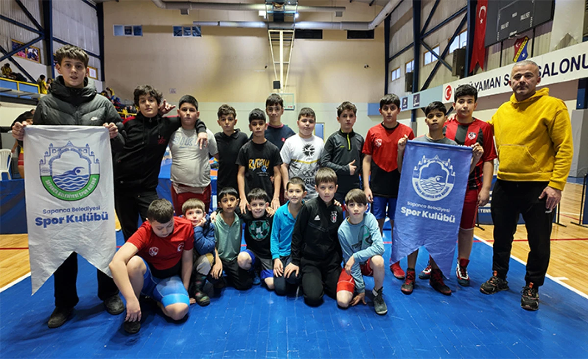 Sapanca Belediye Sporcularından B&uuml;y&uuml;k Başarı 