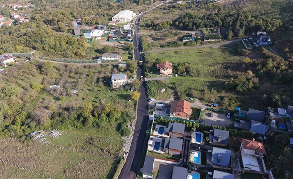 Sapanca Hacımercan&rsquo;da Yollar Sıcak Asfaltla Buluştu