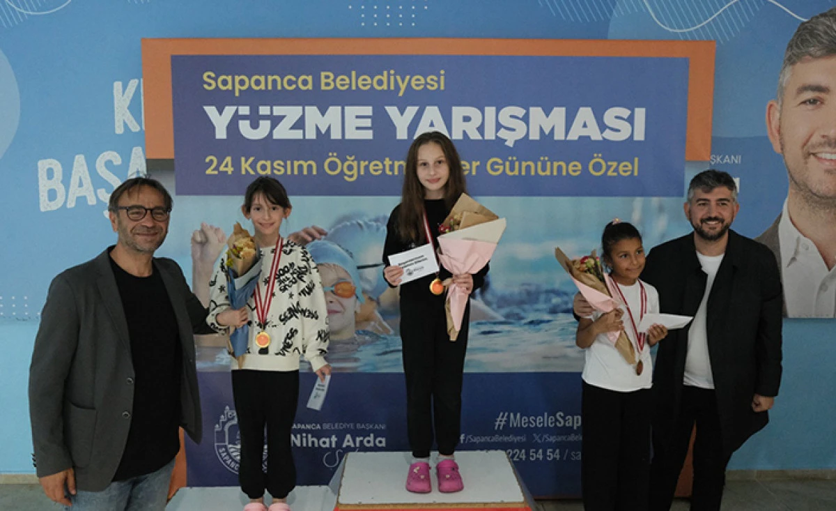 Sapanca’da Çocuklar Öğretmenler İçin Kulaç Açtılar