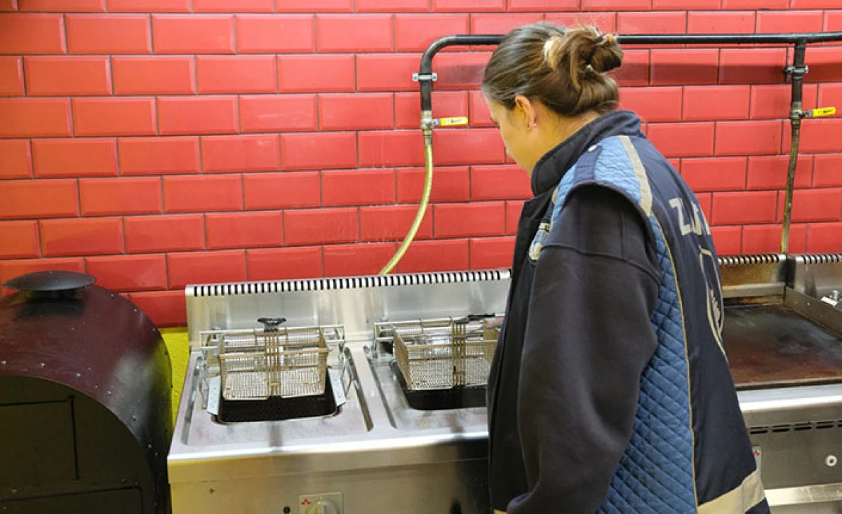 Sapanca&rsquo;daki Fast Food İşletmelerine Zabıta Denetimi