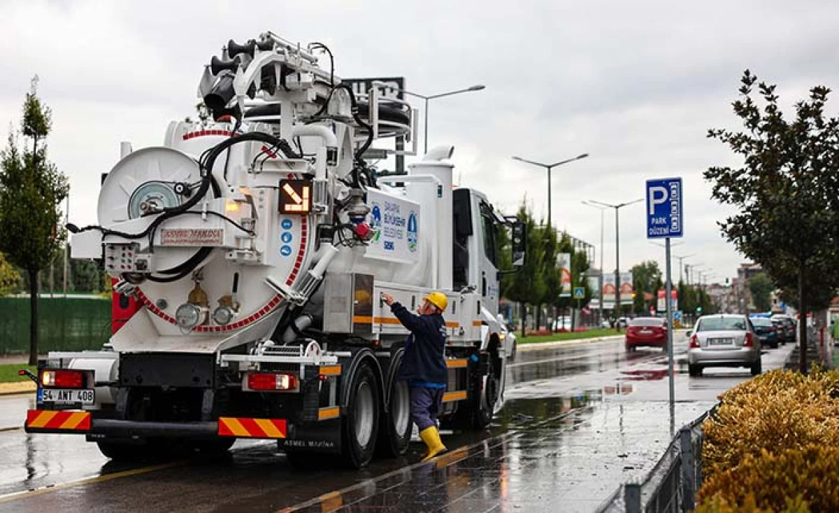 SASKİ Yağış Uyarısına Karşı 270 Personel Ve 92 Araçla Şehir Genelinde 7/24 Sahada