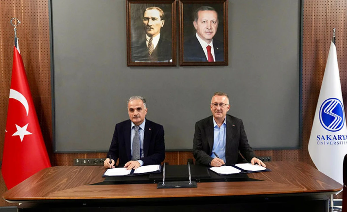 SAU ile Adapazarı Belediyesi K&uuml;lt&uuml;rel Paylaşımı G&uuml;&ccedil;lendiriyor