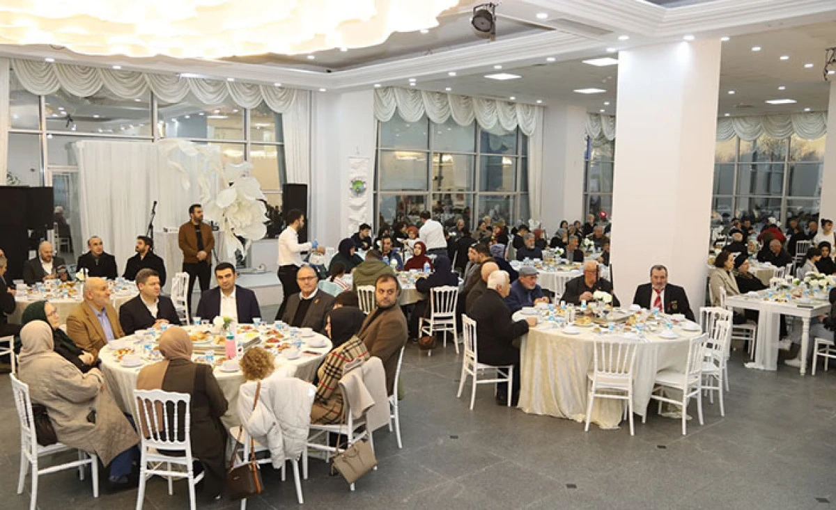 Şehit Aileleri ve Gaziler İftarda Buluştu