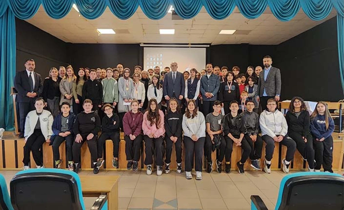 Serdivan&rsquo;da Bilgi Yarışması Heyecanı Yaşandı