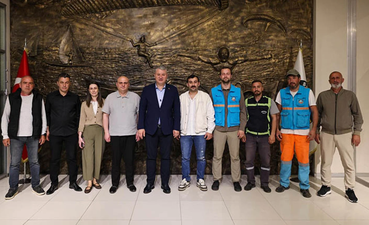 Serdivan&rsquo;da Duygulandıran Duyarlılık: Kayıp Altınlar Sahibine Ulaştı