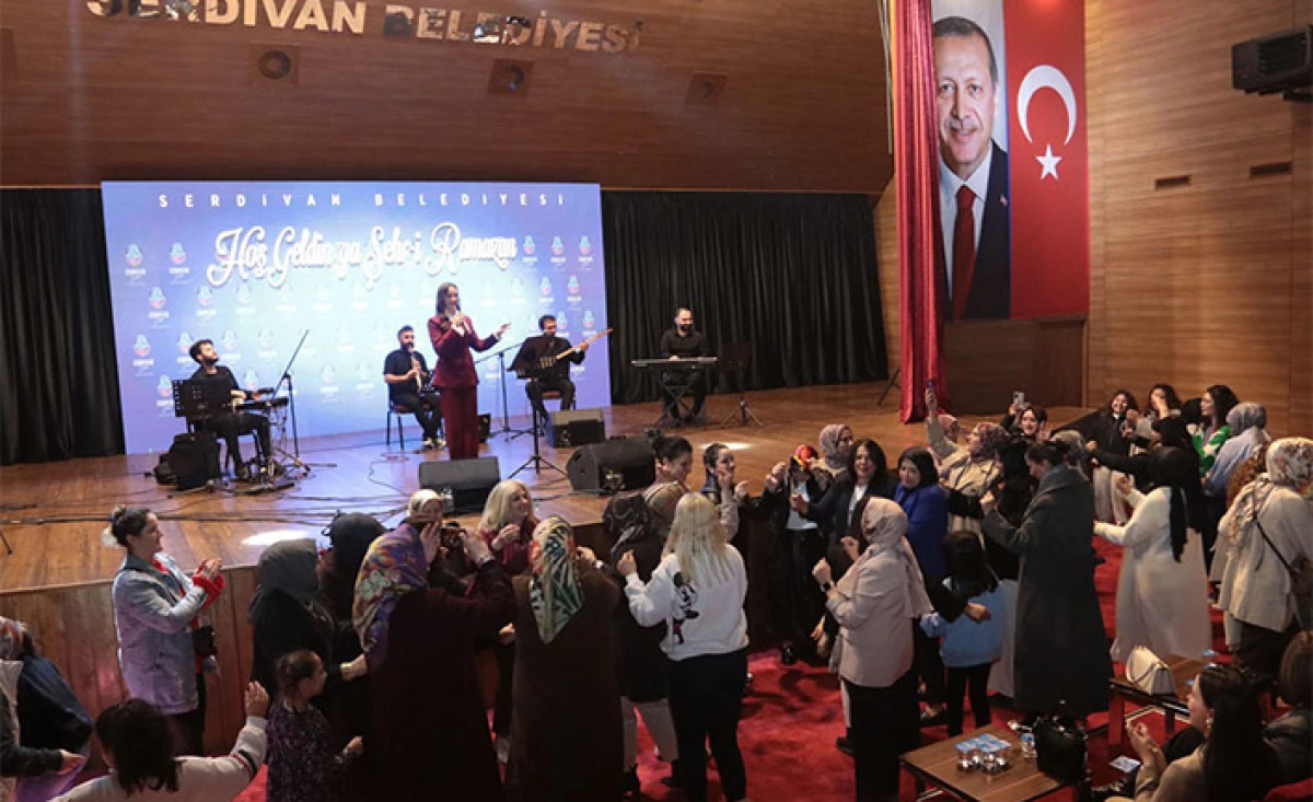 Serdivan&rsquo;da Kadınlar G&uuml;n&uuml;&rsquo;ne &Ouml;zel Konser