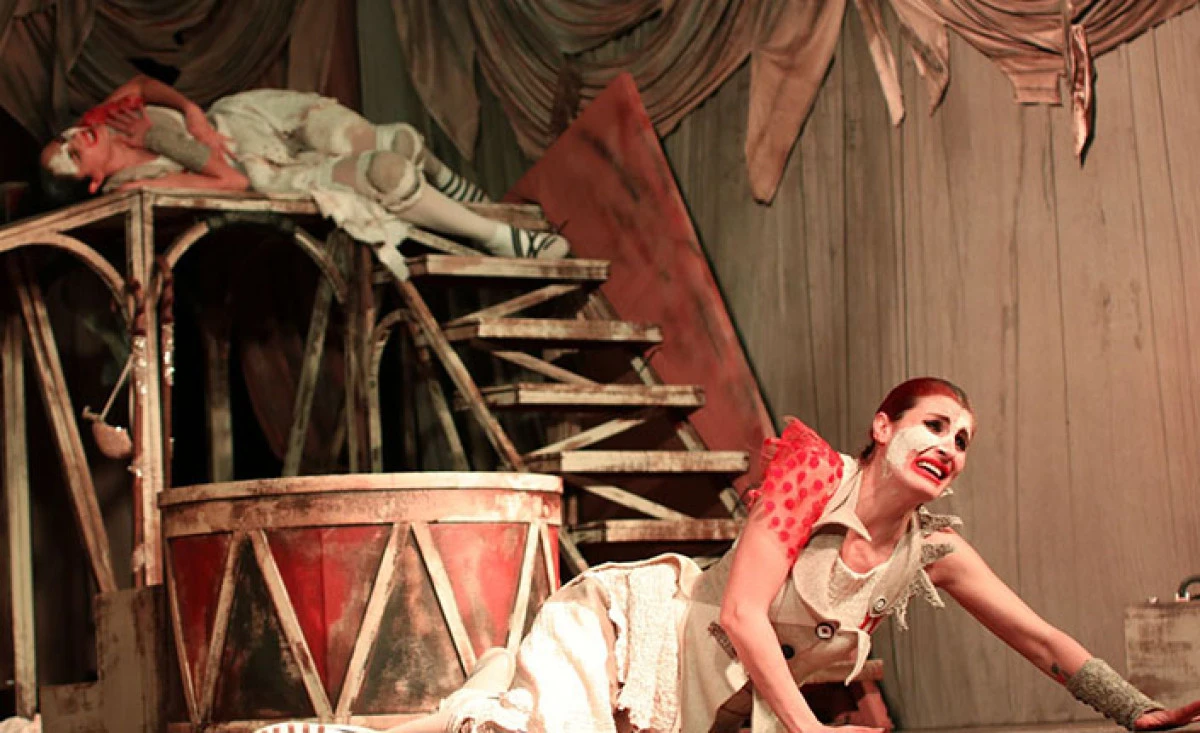 Serdivan&rsquo;da Oynanan "G&ouml;&ccedil; Hayaller Kumpanyası" B&uuml;y&uuml;k Beğeni Topladı