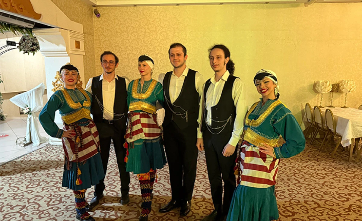 Trabzonlular Derneği Kadın Kolları&rsquo;ndan Coşkulu Kadınlar Matinesi