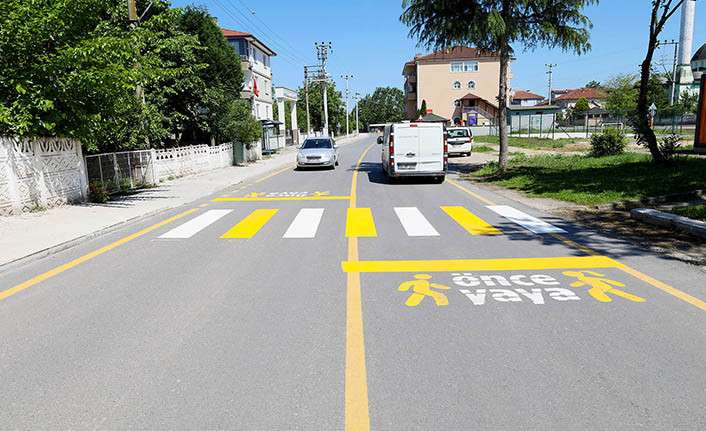 Trafikte Yaya Önceliği İçin Geçitlerde Yoğun Çalışma