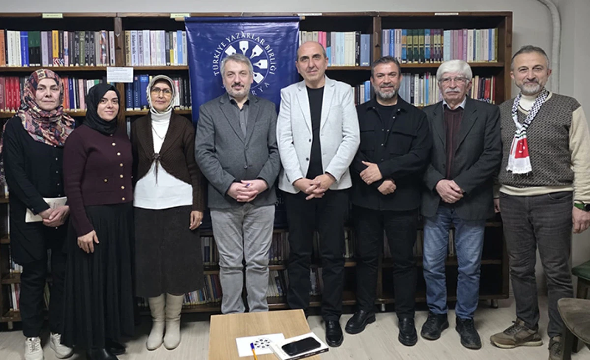 TYB Sakarya'dan &ldquo;Sessiz Adam&rdquo; Kitabına S&ouml;yleşi Ve İmza Etkinliği