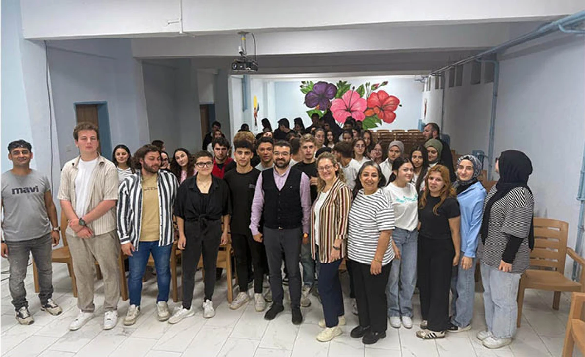 Üniversite Adayları Kaynarca S.S. MYO’yu Tanıdı