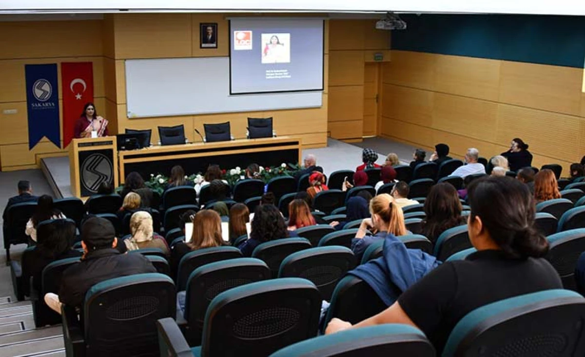 Yapay Zeka İnsanın Yerini Tutmaz, Anlamayı Kolaylaştırır