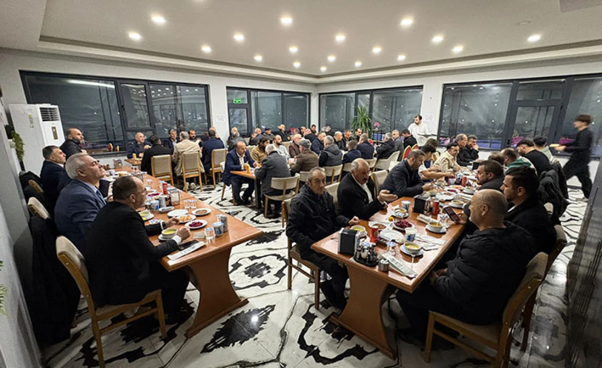 Yeniden Refah Partisi İftarda Buluştu