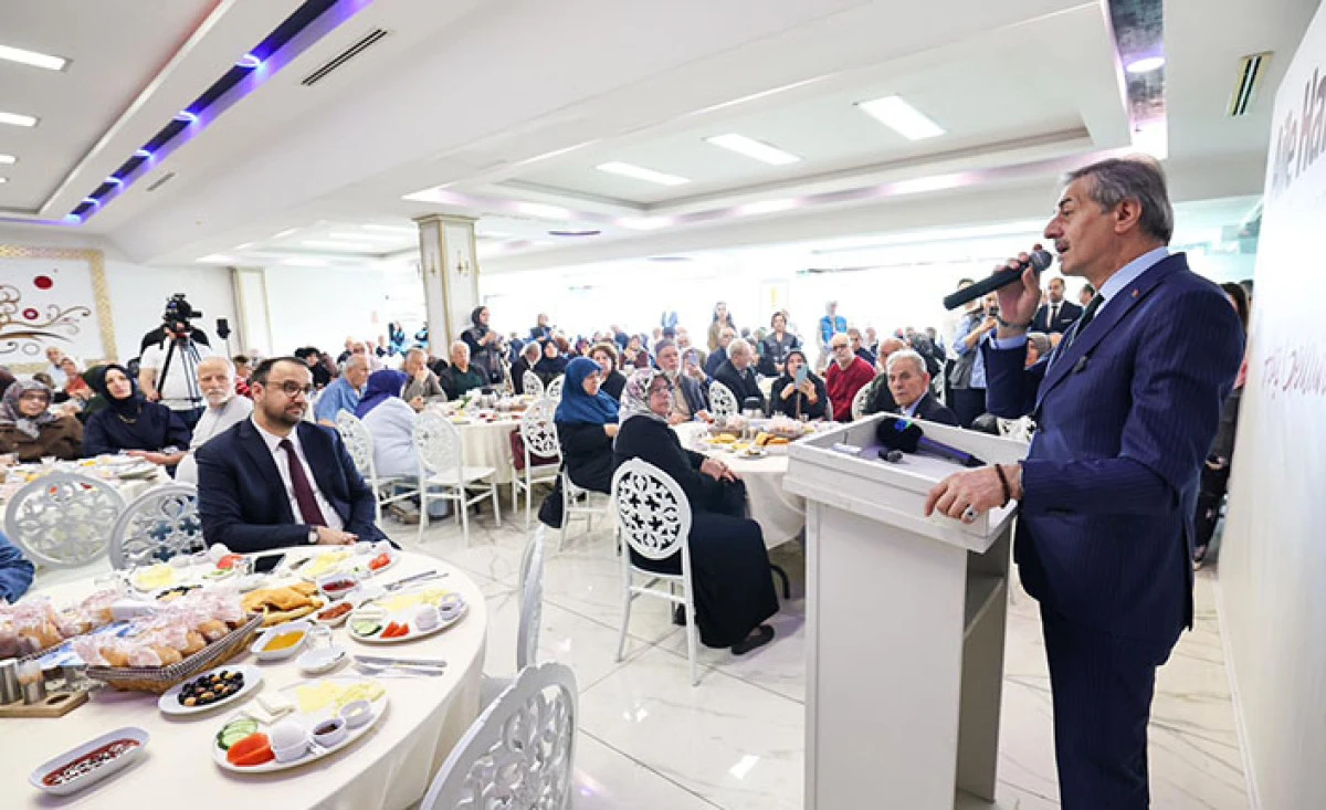 Yusuf Alemdar YADEM Sakinleri Ve &Ccedil;iftlerle Aynı Sofrada: &ldquo;Aile, Her Şeydir&rdquo;